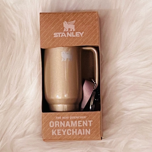 Stanley Tumbler Keychain/Christmas Tree Ornament - Picture 4 of 4